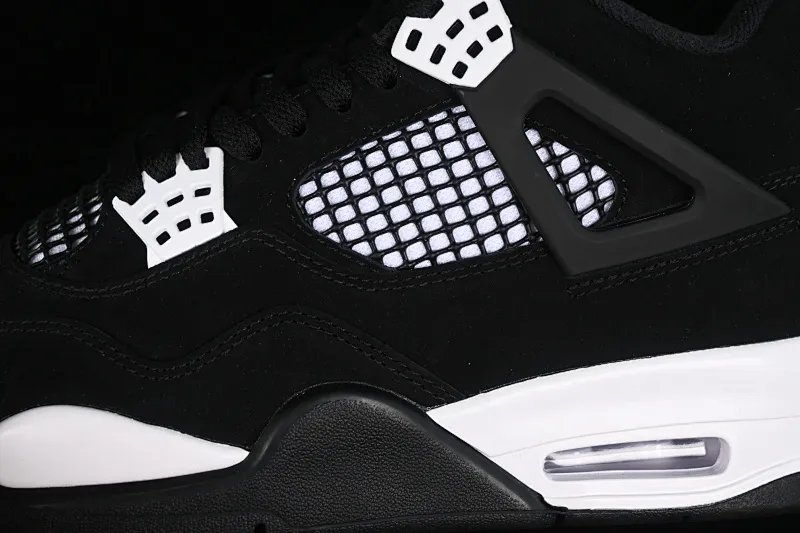 All categories Air Jordan Jordan series basketball shoes Air Jordan 4 OG version Air Jordan 4 Retro "White Thunder" AJ4 Joe 4 White Thunder FQ8138-001